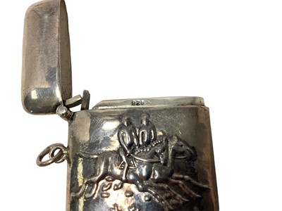 Lot 35 - Victorian novelty horse hoof-shaped Vesta case and two other horse racing examples (3)