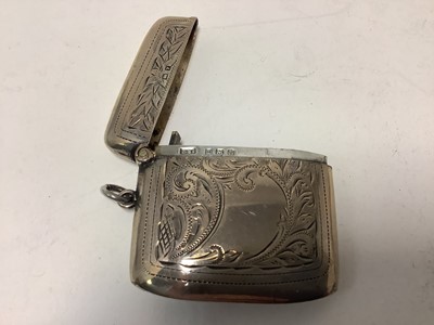 Lot 65 - Four Edwardian and later silver Vesta cases various (4)