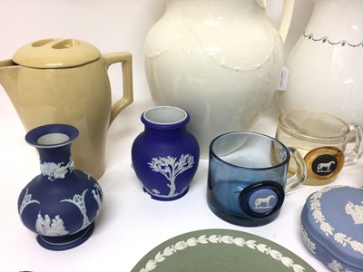 Lot 24 - Wedgwood Queensware wash jug, moulded with garlands, another wash jug, and other items