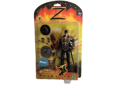 Lot 274 - Giochi Preziosi (France c2004) Zorro 5" action figures including En Garde, Bulletproof, Fire Forging & Duelling, plus 12" Zorro (5)