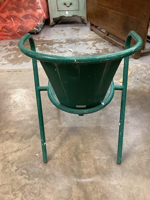 Lot 1789 - French garden table and chairs