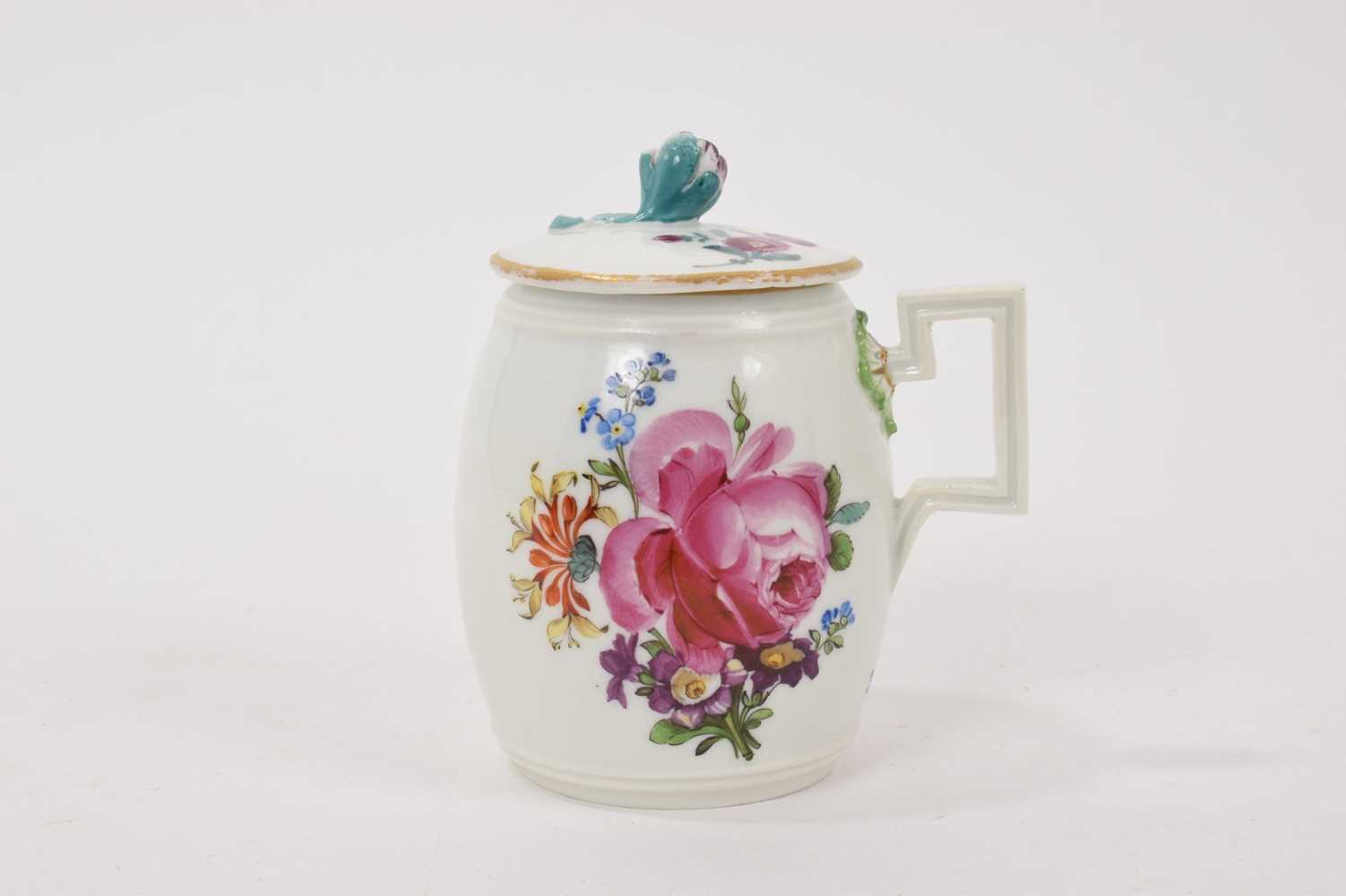 Lot 70 - Meissen barrel shaped mustard pot and cover, circa 1780