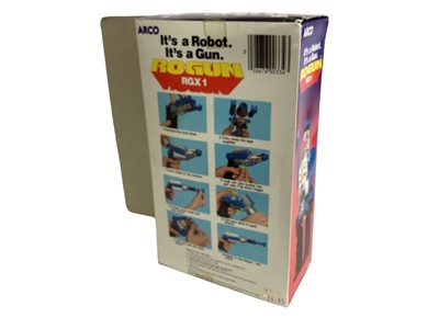 Lot 303 - Arco (c1984) Rogun RGX 1 Robot (Alternate Mode:Laser Gun) in window box No.334, plus Robot/Fighter & Multi Robot (3)