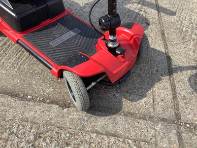 Lot 9 - Go Go mobility scooter with key and charger