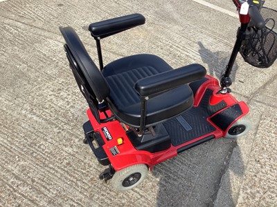 Lot 9 - Go Go mobility scooter with key and charger