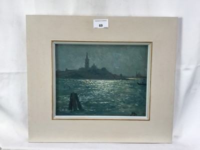 Lot 69 - Muriel Archer (1911-2011) oil on canvas board - Venice, signed with initials, 19cm x 24cm, framed