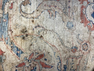 Lot 1530 - Ushak style rug with lotus design