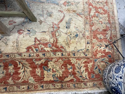 Lot 1530 - Ushak style rug with lotus design