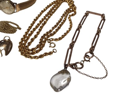 Lot 350 - Group of gold jewellery to include an 18ct gold rope twist chain, Edwardian 9ct gold fetter link bracelet, a pair of 9ct gold earrings, a yellow metal chain and a 9ct gold cased Baume wristwatch on...