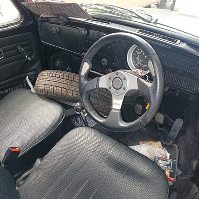 Lot 13 - 1971 Volkswagen VW Beetle, reg. no. WDF 385J