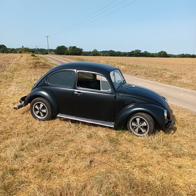 Lot 13 - 1971 Volkswagen VW Beetle, reg. no. WDF 385J