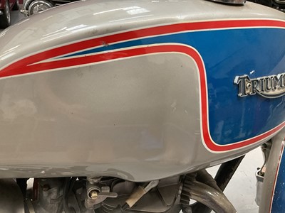 Lot 31 - 1977 Triumph Silver Jubilee Bonneville, 744cc motorcycle reg. no. VOO 99S