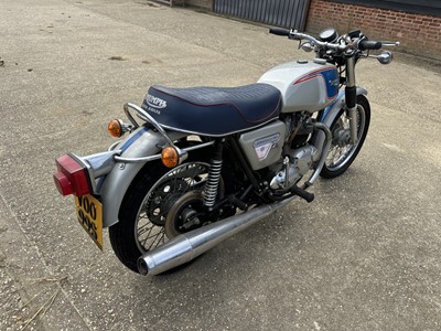 Lot 31 - 1977 Triumph Silver Jubilee Bonneville, 744cc motorcycle reg. no. VOO 99S