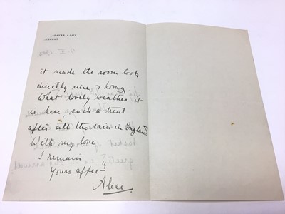 Lot 98 - H.R.H. Princess Alice Countess of Athlone (granddaughter of Queen Victoria ) handwritten letter on Vila Nevada, Cannes headed paper dated 17-11-1904 thanking Mrs Halford for some lovely flowers...