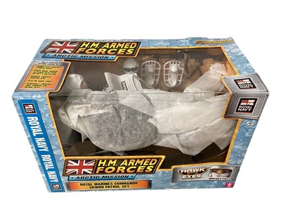 Lot 241 - H.M.Armed Forces 10" scale action figures, plus Jackal M.W.M.I.K., Artic Mission Skidoo Patrol Set, Light Field Guns & Weapons & equipment Sets