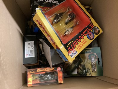 Lot 243 - Selection of diecast & other military vehicles and aircraft (7 boxes)