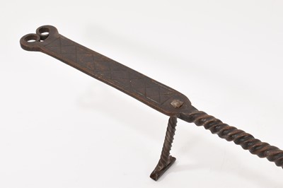 Lot 980 - Late 17th / early 18th century brass and wrought iron skillet
