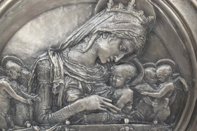 Lot 902 - Silver Copy of The 'Chellini Madonna' By Donatello, in glazed frame