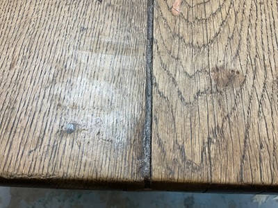 Lot 1606 - 19th French oak farmhouse table
