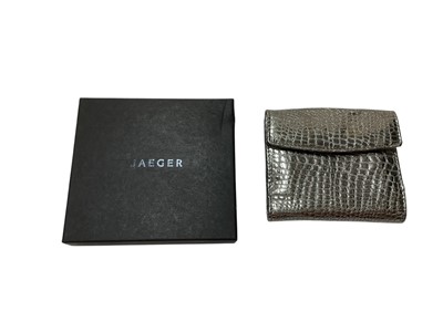 Lot 2083 - Boxed Penhaligon's small jewellery roll, wallet and purse. Also a cosmetic bag. Links boxed credit card wallet, plus two silver purses/wallets.