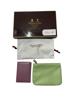 Lot 2083 - Boxed Penhaligon's small jewellery roll, wallet and purse. Also a cosmetic bag. Links boxed credit card wallet, plus two silver purses/wallets.