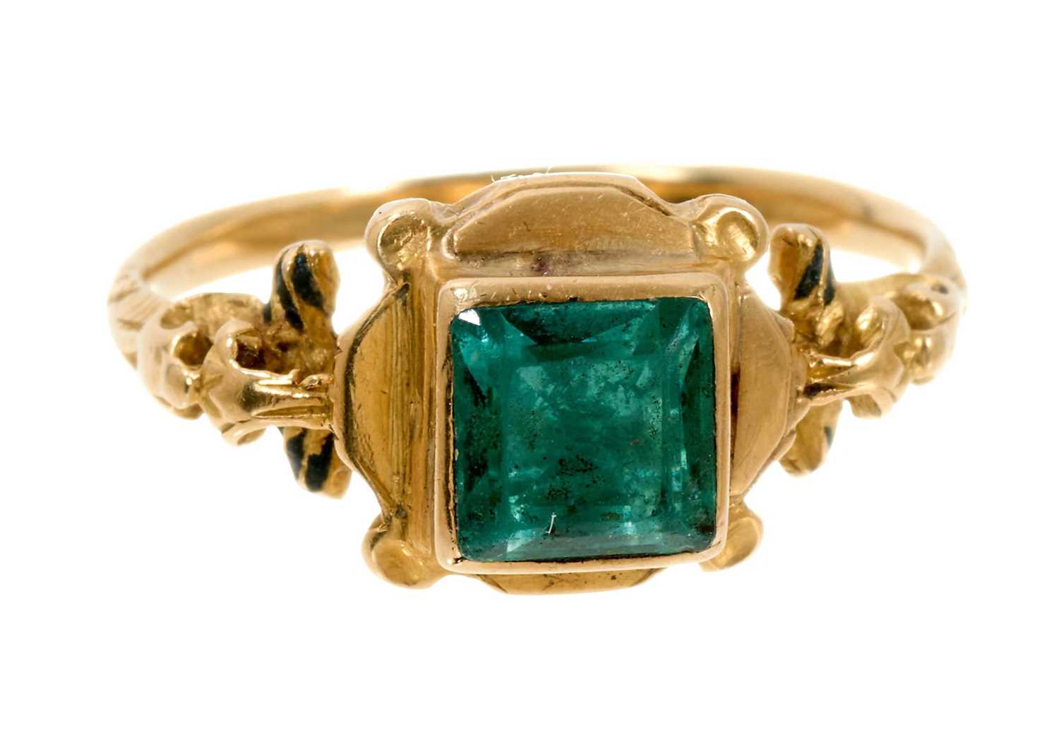 Lot 504 - Antique Renaissance emerald and gold ring, possibly 16th/17th century