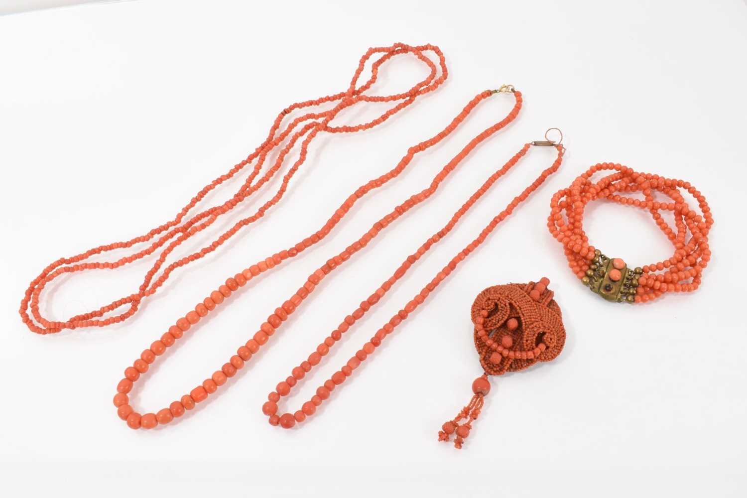Lot 501 - Group of antique coral jewellery