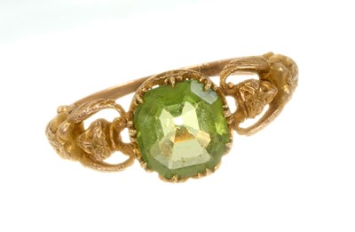 Lot 498 - Fine quality antique Renaissance-style gold and peridot ring