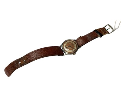 Lot 37 - 1950s Roamer Dust-Proof wristwatch