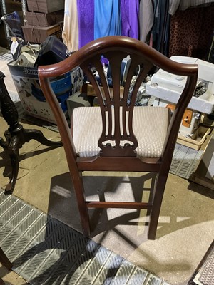 Lot 86 - Pair of nineteenth century mahogany bar back dining chairs, together with another pair of chairs and a single chair (5)
