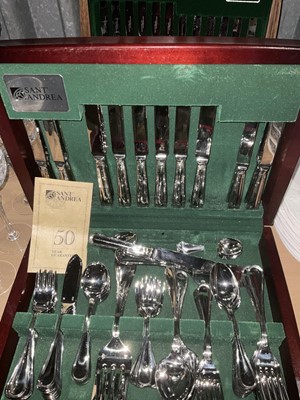 Lot 226 - Oneida silver plated canteen of cutlery and a Sant' Andrea canteen of cutlery and a plared tray