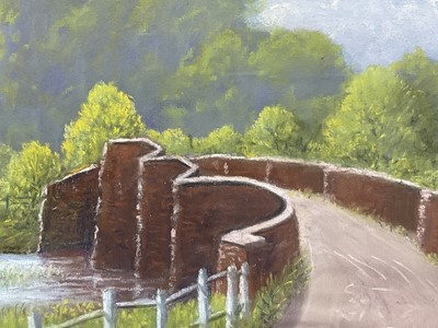 Lot 82 - Edmund Starling (20th Century, East Anglian) pastel - The Old Crinkle-Crankle Bridge, signed and dated '86, 25cm x 34cm, glazed frame