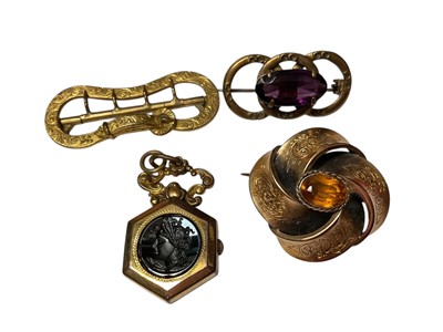 Lot 172 - Group of antique brooches and jewellery to include a Victorian gold plated snake bangle