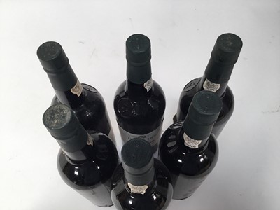 Lot 87 - Six bottles, Taylor's1980 vintage port