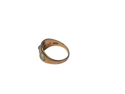 Lot 9 - Antique gold moonstone and garnet cluster ring (stamped 10K)