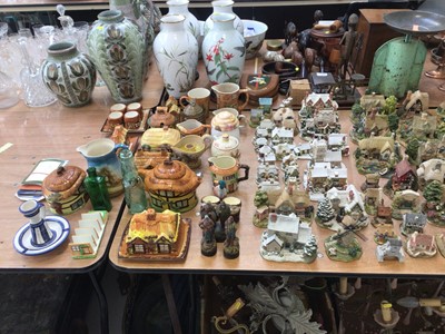 Lot 5094 - Three boxes of Lilliput Lane cottages, together with two other boxes of cottage ware and other ceramics (5 boxes)