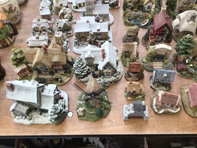 Lot 5094 - Three boxes of Lilliput Lane cottages, together with two other boxes of cottage ware and other ceramics (5 boxes)