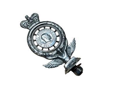 Lot 83 - Elizabeth II chromium plated Royal Automobile Club full members badge, numbered S55, 15.5cm in overall height.