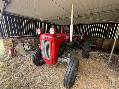 Lot 220 - 1963 Massey Ferguson 35X, chassis no. 304740, reg. no. 558 AOO.