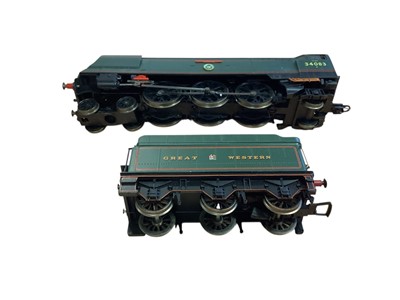 Lot 744 - Hornby OO Gauge BR maroon 4-6-2 Princess Class Princess Margaret Rose tender locomotive 46203, LMS maroon 4-6-2 Coronation Class Duchess of Norfolk tender locomotive 6226, GWR green 4-6-2 Battle...