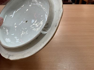 Lot 244 - Meissen tureen and cover