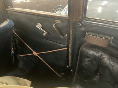 Lot 211 - 1925 Riley 11.9 side valve formal six light 'Chatsworth' saloon, reg. no. RP 925