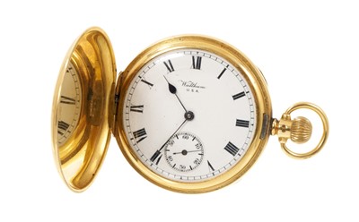 Lot 18ct gold pocket watch by Waltham