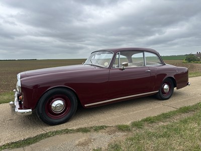 Lot 205 - 1959 Alvis TD21 3 litre fixed head automatic coupe by Park Ward, finished in regal red, reg. no. XLE 35