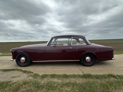 Lot 205 - 1959 Alvis TD21 3 litre fixed head automatic coupe by Park Ward, finished in regal red, reg. no. XLE 35