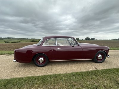 Lot 205 - 1959 Alvis TD21 3 litre fixed head automatic coupe by Park Ward, finished in regal red, reg. no. XLE 35