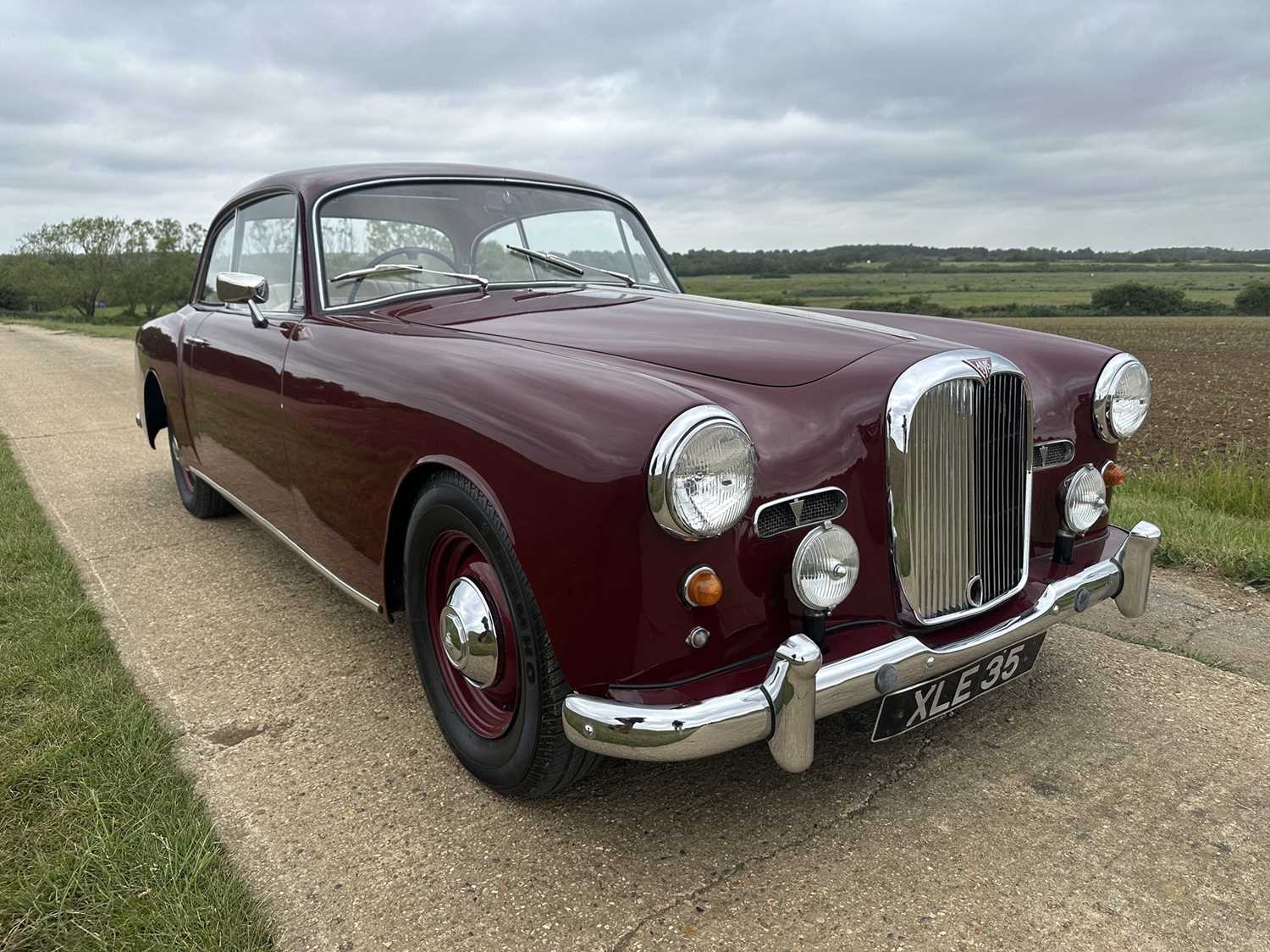 Lot 205 - 1959 Alvis TD21 3 litre fixed head automatic coupe by Park Ward, finished in regal red, reg. no. XLE 35