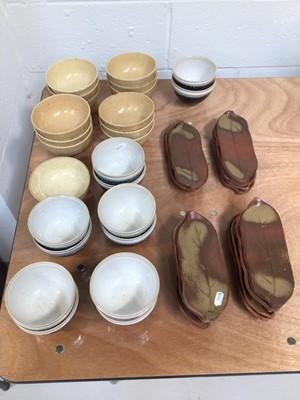 Lot 5014 - Japanese studio pottery to include 12 matching bowls and others