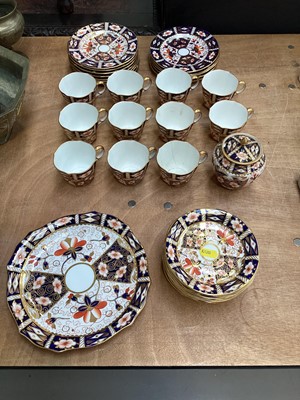 Lot 5036 - Royal Crown Derby tea service