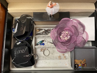 Lot 51 - Quantity of jewellery boxes with contents including various silver pendant necklaces, watches etc